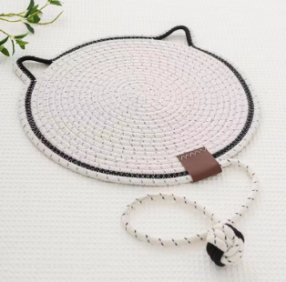 Arranhador Tapete com Bolinha Mundo Catnip