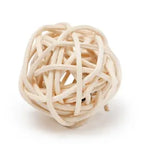 Brinquedo Duplo Bolinhas Sisal Rattan e Pena