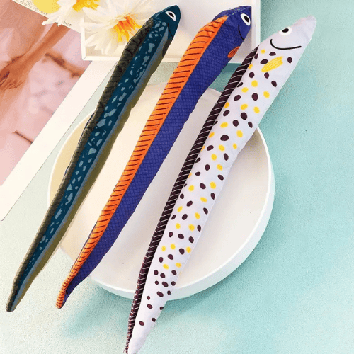 Brinquedo Kicker Enguia Estimulante com Catnip