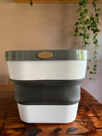 Container/Recipiente Ajustável de Silicone com Botão para Armazenamento